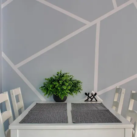 Modern Cozy Apartment In Downtown Athens-3